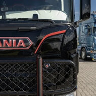 COUVRE-GRILLE SOLARGUARD SCANIA NEXTGEN POUR S&Eacute;RIE R/S